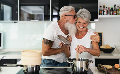 Bilder Menschen Paar kochen